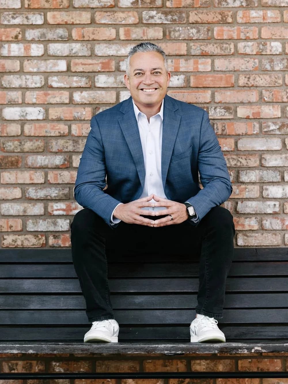 Dr. J. César Morales